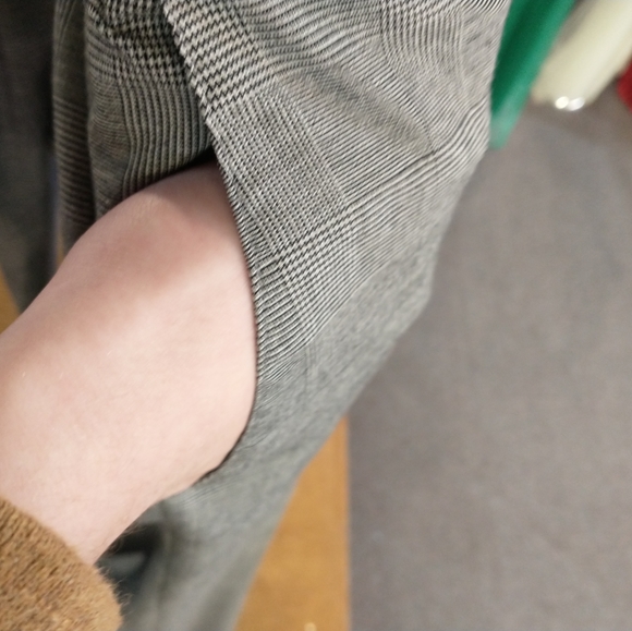 Formal or casual pants - Picture 4 of 6